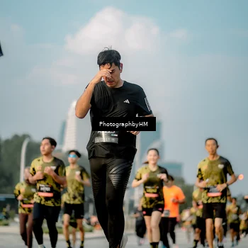Runner Photo 6710879