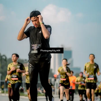 Runner Photo 6710881