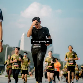 Runner Photo 6710887