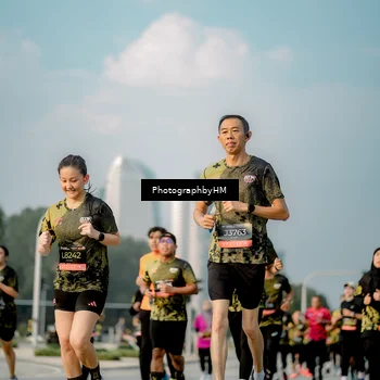 Runner Photo 6710901
