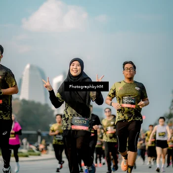 Runner Photo 6710916