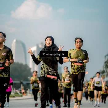 Runner Photo 6710919