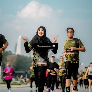 Runner Photo 6710929