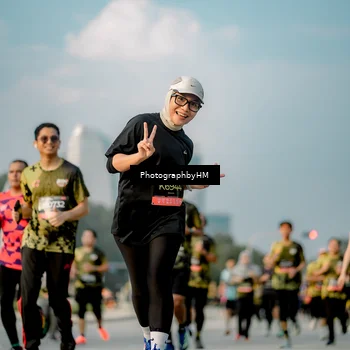 Runner Photo 6710949