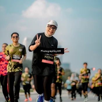 Runner Photo 6710951