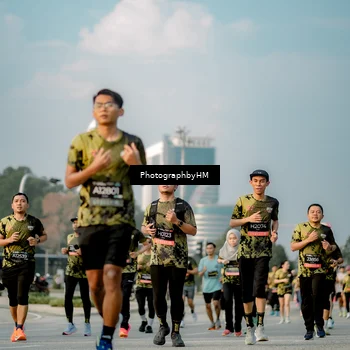 Runner Photo 6710958