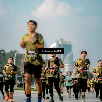 Runner Photo 6710965
