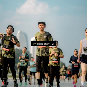 Runner Photo 6710997