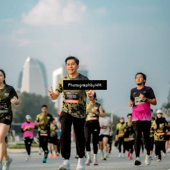 Runner Photo 6711015