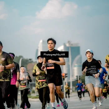 Runner Photo 6711089