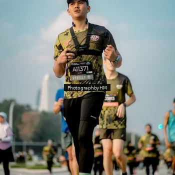 Runner Photo 6711104