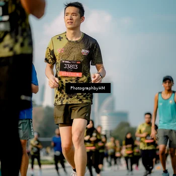 Runner Photo 6711106