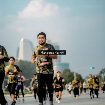 Runner Photo 6711119