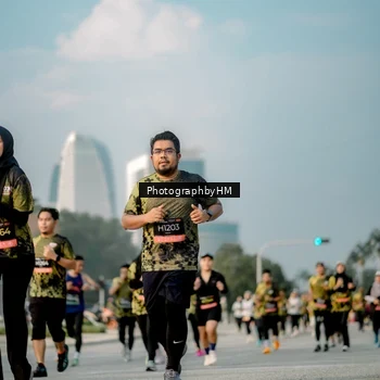 Runner Photo 6711120