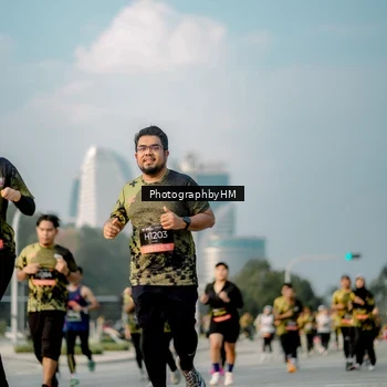 Runner Photo 6711125