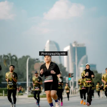 Runner Photo 6711134