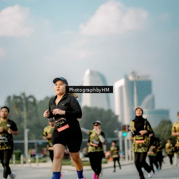 Runner Photo 6711141