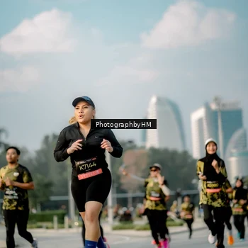 Runner Photo 6711144