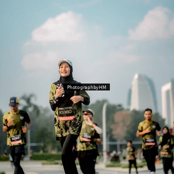 Runner Photo 6711152