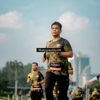 Runner Photo 6711156