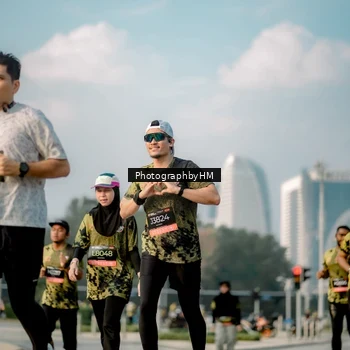 Runner Photo 6711180