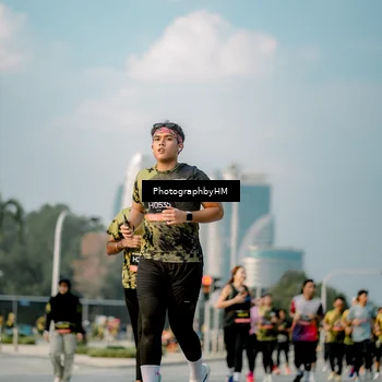 Runner Photo 6711185