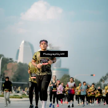 Runner Photo 6711191