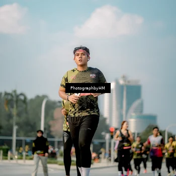 Runner Photo 6711194