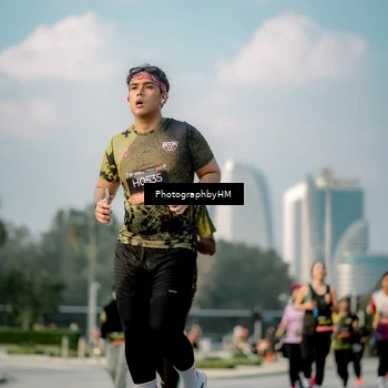 Runner Photo 6711198