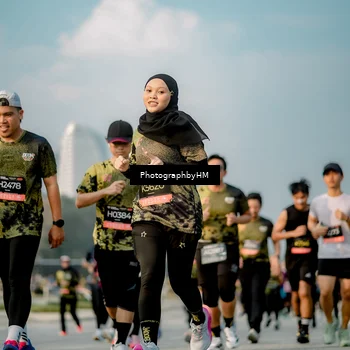 Runner Photo 6711230