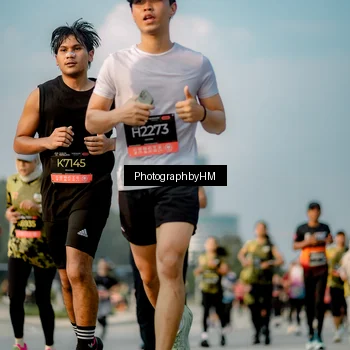 Runner Photo 6711266