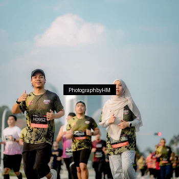 Runner Photo 6711267