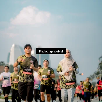 Runner Photo 6711271