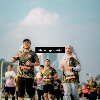 Runner Photo 6711273
