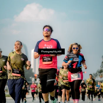 Runner Photo 6711282