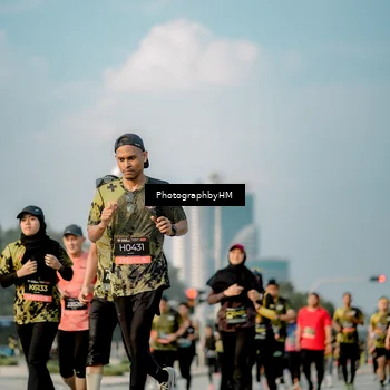 Runner Photo 6711306