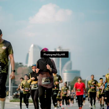 Runner Photo 6711312