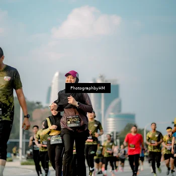 Runner Photo 6711317
