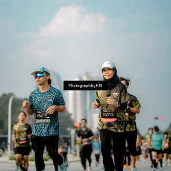 Runner Photo 6711363