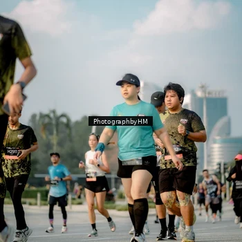 Runner Photo 6711373