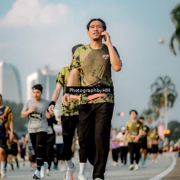 Runner Photo 6711382