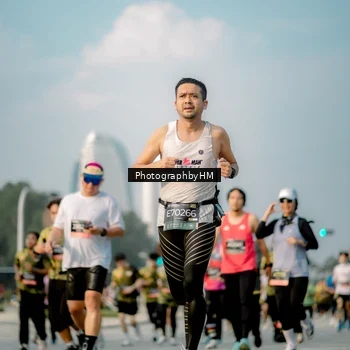 Runner Photo 6711429