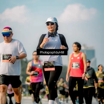 Runner Photo 6711443