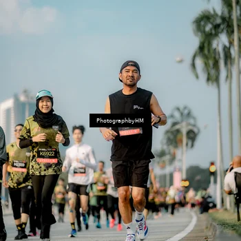 Runner Photo 6711452