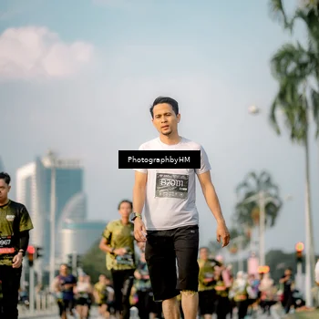 Runner Photo 6711481