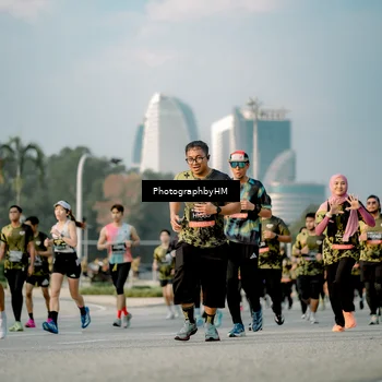 Runner Photo 6711490