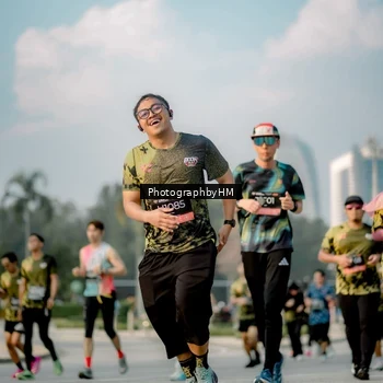 Runner Photo 6711502