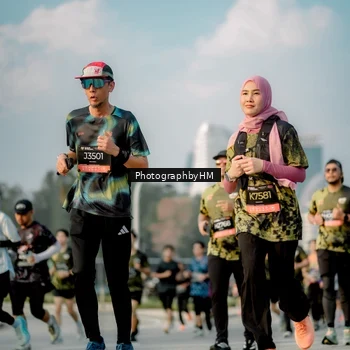 Runner Photo 6711505