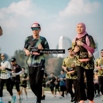 Runner Photo 6711506
