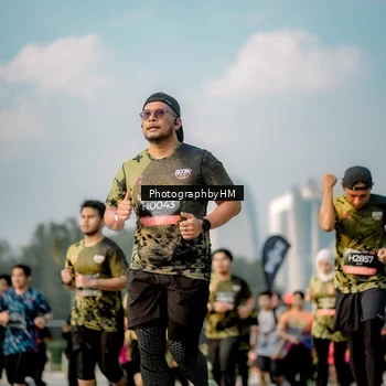 Runner Photo 6711514